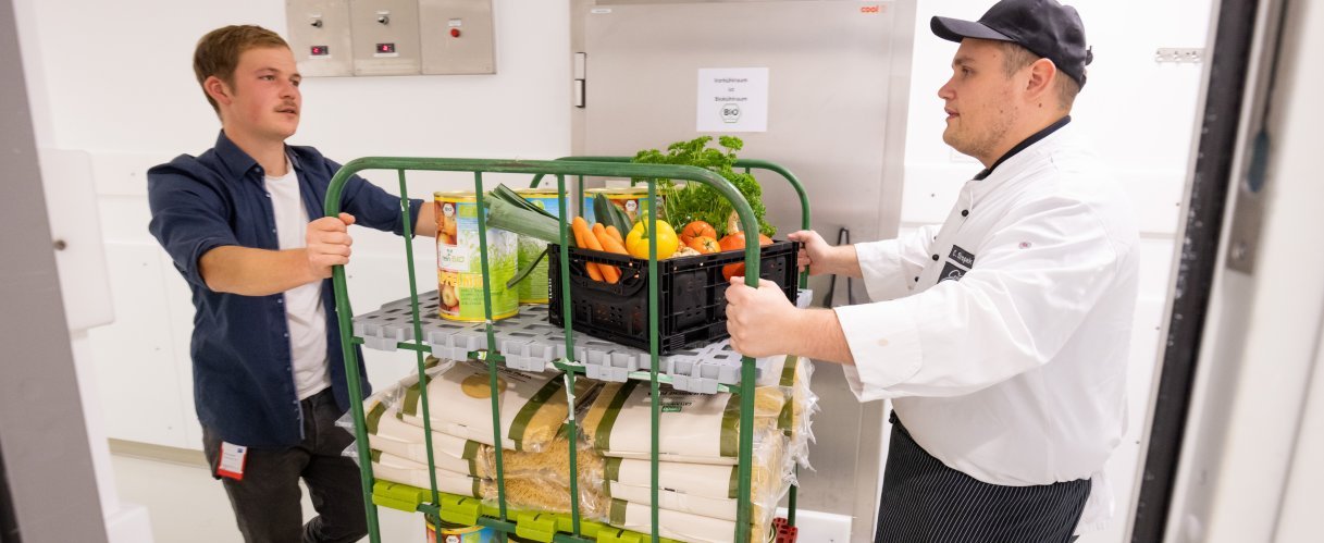 Bio-Lebensmittel in einer Kantine